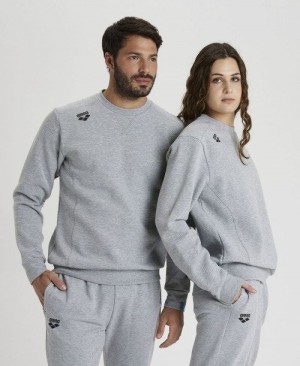 Arena Solid Crewneck Grey | 086725-ETI