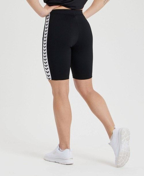 Arena Icons Biker Short Multicolor | 213476-NLH